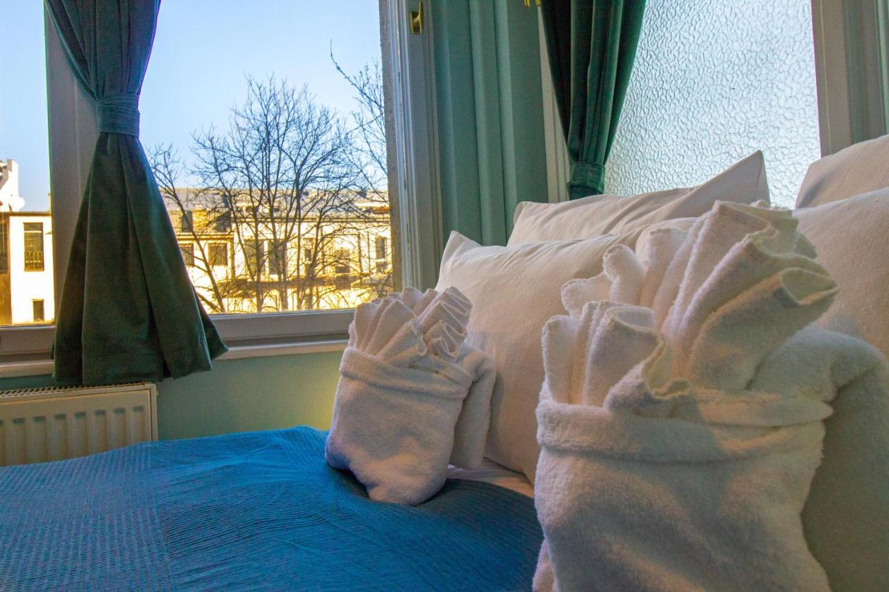 Small Paris Budapeszt Zewnętrze zdjęcie